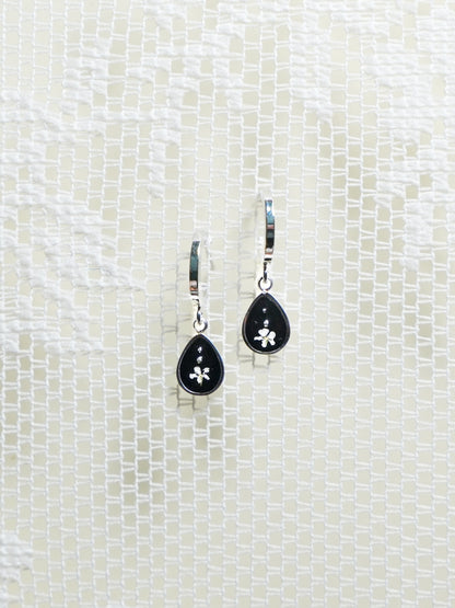 Ditsy Earrings