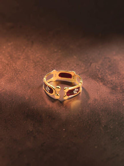 Cloche Ring